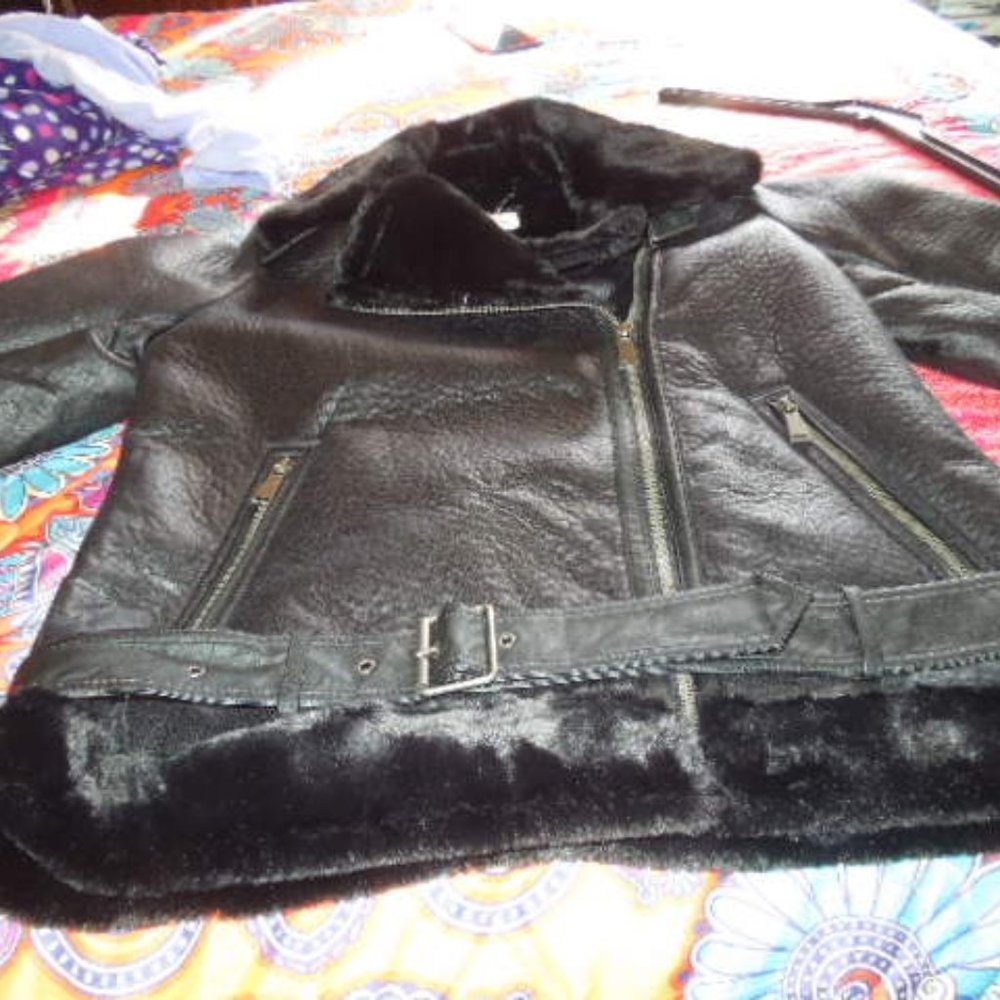 !SALE! NWT BCBG Faux Leather/Faux fur Moto Coat M